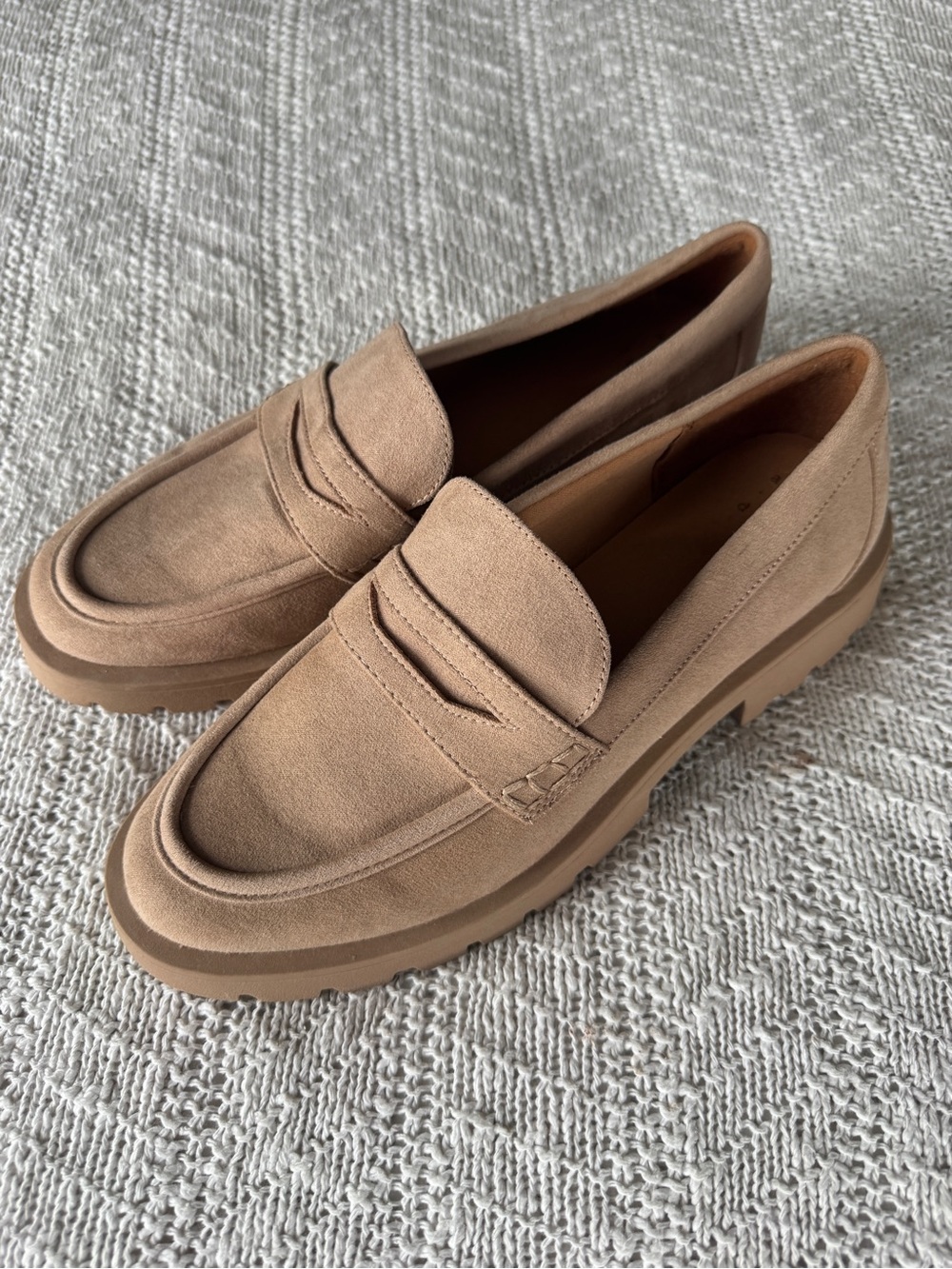 a new day Beige Chunky Lug Sole Loafers 8 NEW without box - Picture 2 of 7